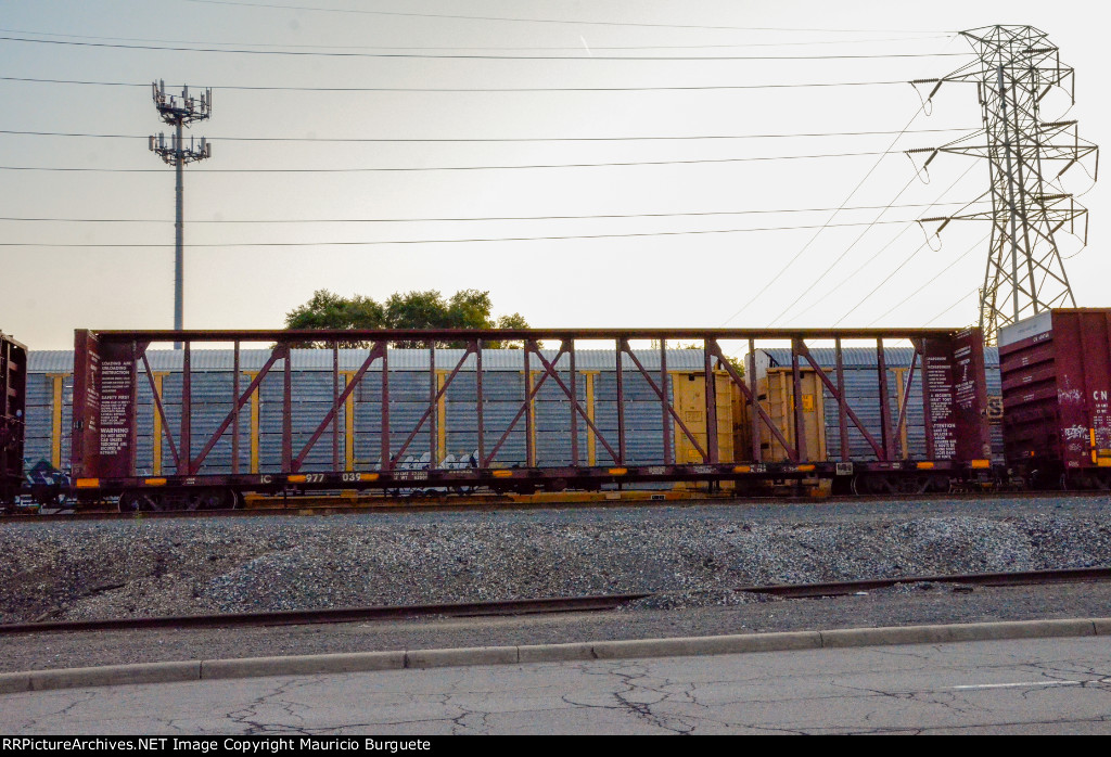 IC Centerbeam Flatcar